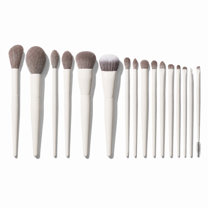 16-Brush Face & Eye Makeup Brush Set with Travel Case – White